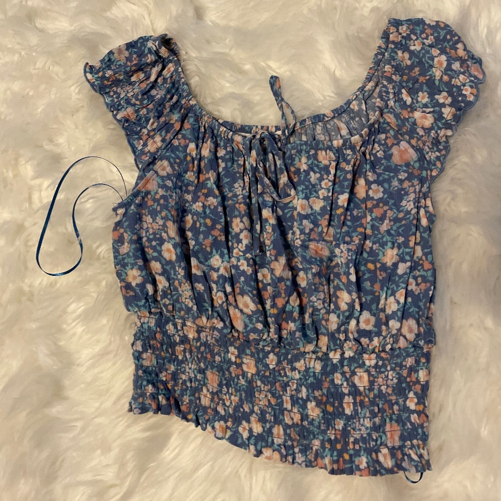 Blush floral crop top